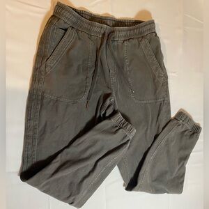 Dark grey Athleta sweat pants